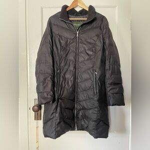 Eddie Bauer lightweight EB 550 goose down filled lightweight jacket- Medium